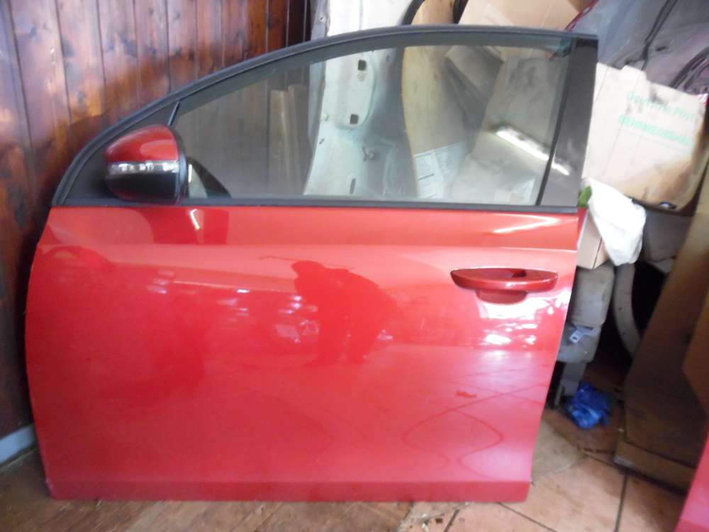 VW Golf VI 5-T�rer T�r Vorne Links Rot : LA35