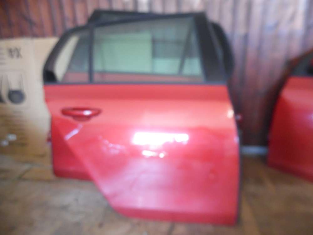 VW Golf VI 5-T�rer T�r Hinten Rechts Rot : LA35