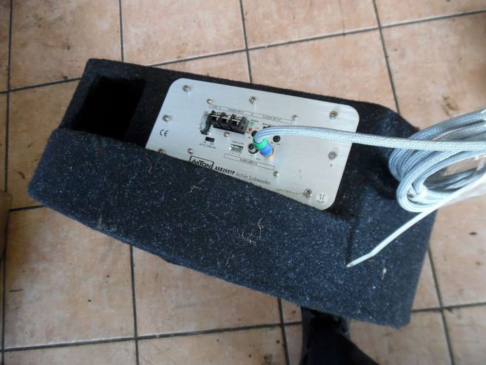 Axton AXB20STP 100W Active Subwoofer