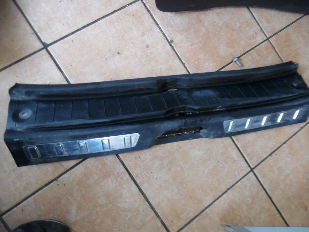 Mercedes-Benz B-Klasse W245 Abdeckung Ladekante Kofferraum A1696900141