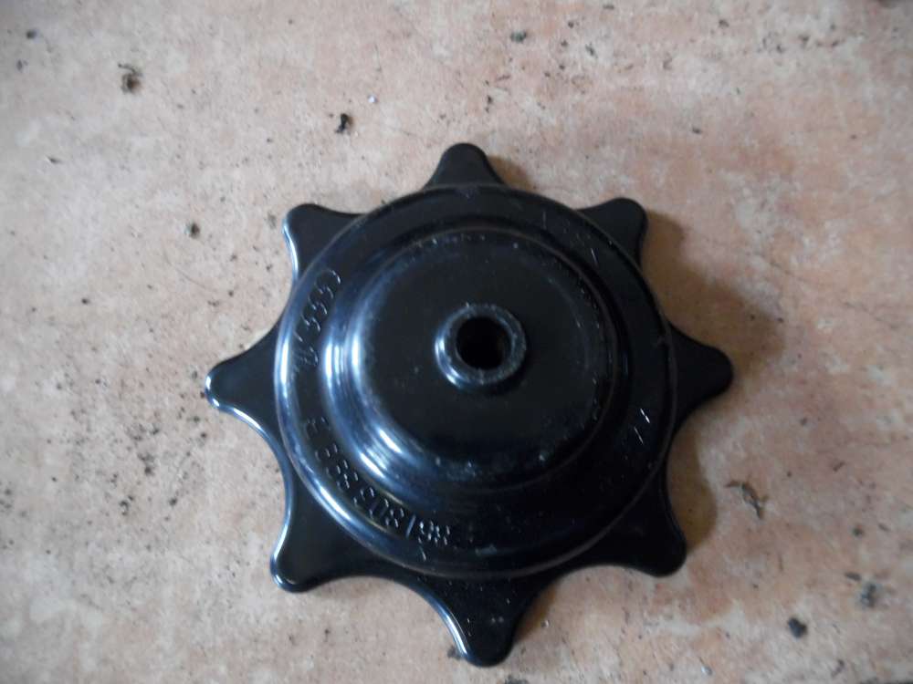VW Polo 6N Schraube Befestigung Ersatz Reserve 861803899