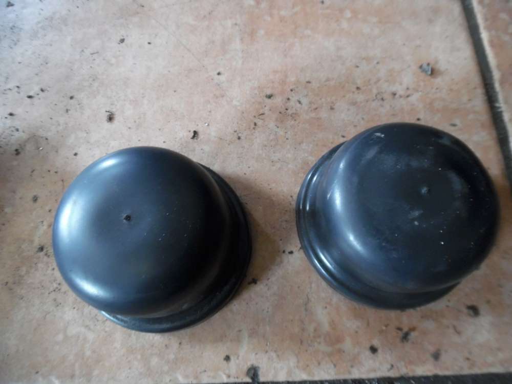 VW Polo 6N Schutzkappe Sto�d�mpfer Hinten 6N0512135 