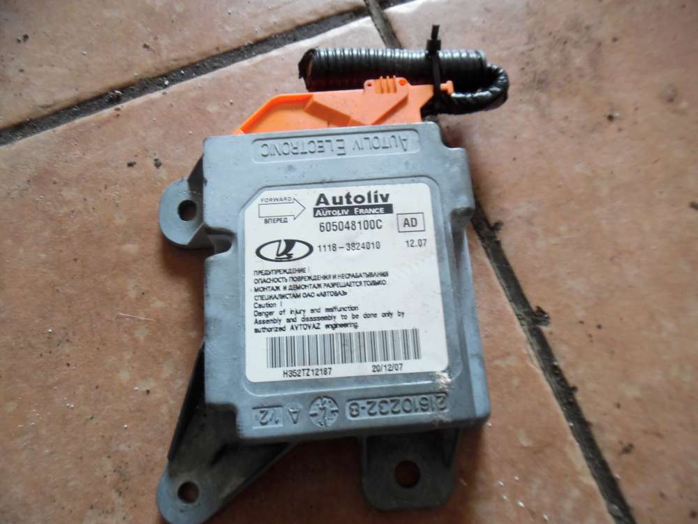 Lada Kalina Airbagsteuerger�t 1118-3824010 605048100C