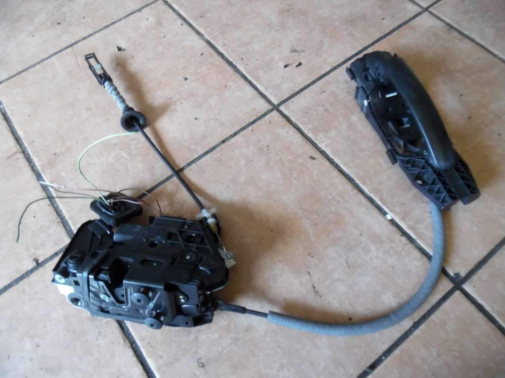 VW Polo V 6R T�rschloss mit T�rgriff Hinten Links 5K4839015/ 5N0837205