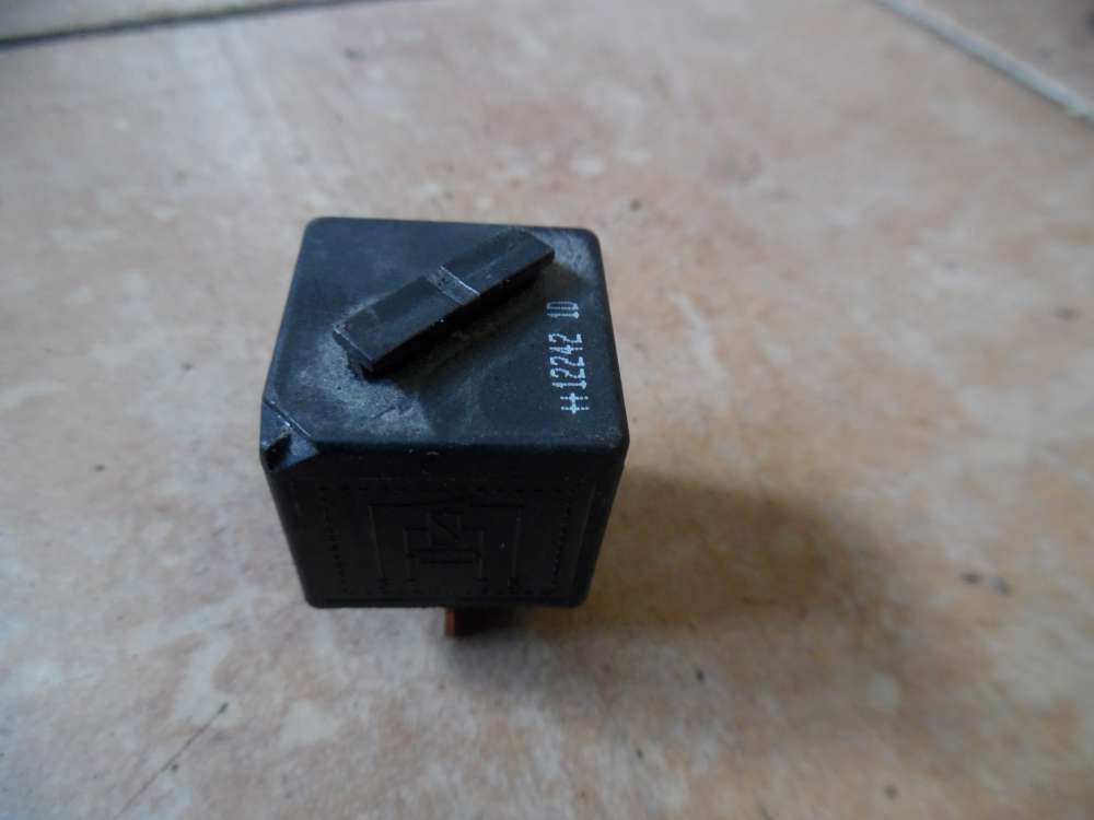  BMW 1er F20 Relais Schlie�er 61366901469