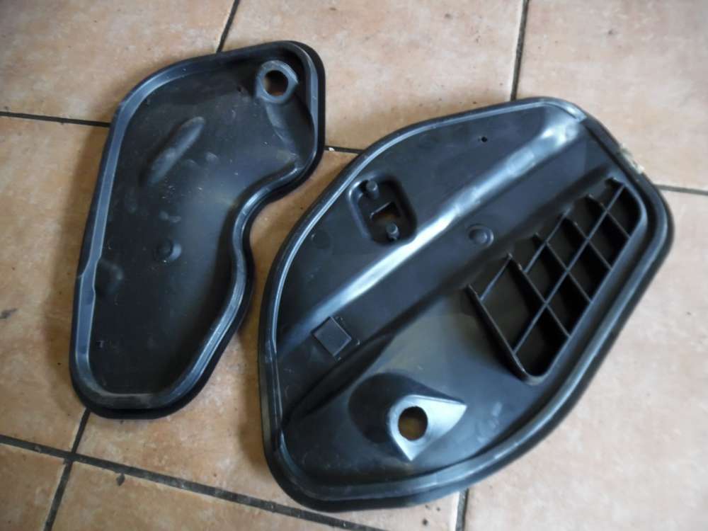 VW Polo 6R T�rklappe D�mmung Abdeckkappe Hinten 6R4839915/6R4839916 