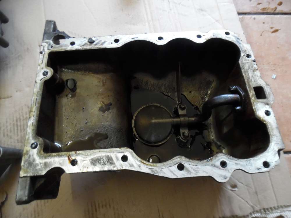 Opel Corsa C D Agila 1,0L �lwanne 9129316
