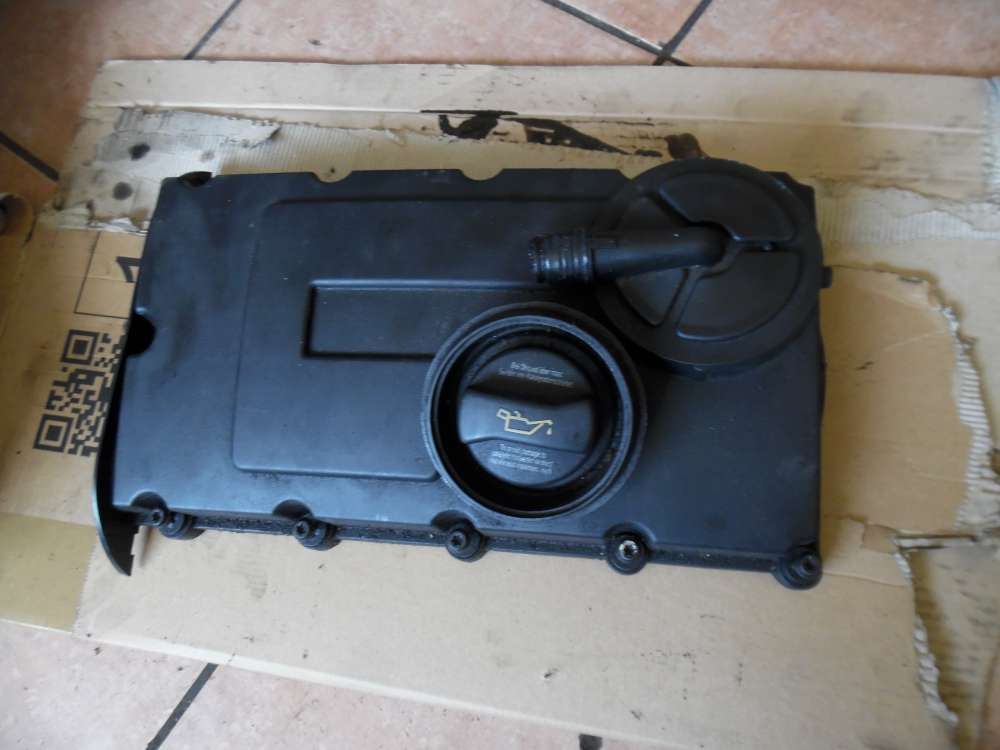 VW Passat 3B 1,9TDi Ventildeckel 03G103475