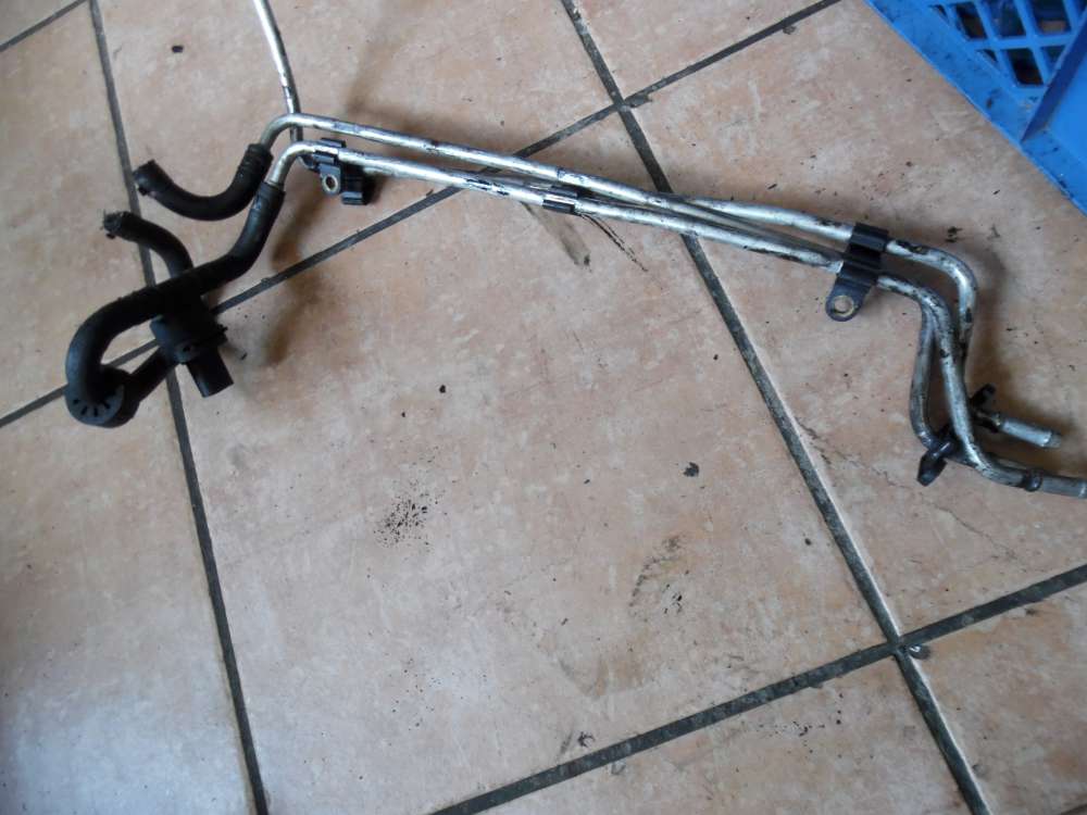 VW Passat 3B 1,9TDi Kraftstoffleitung mit Sensor 038906081