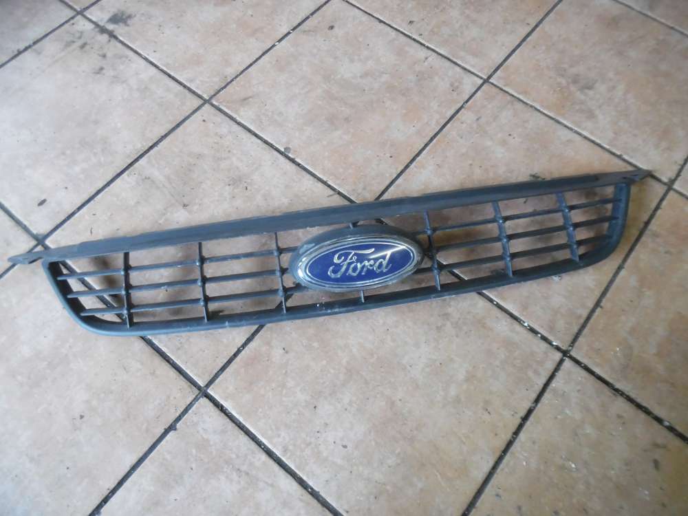 Ford Focus II MK2 K�hlergrill 8M51-8200-BF