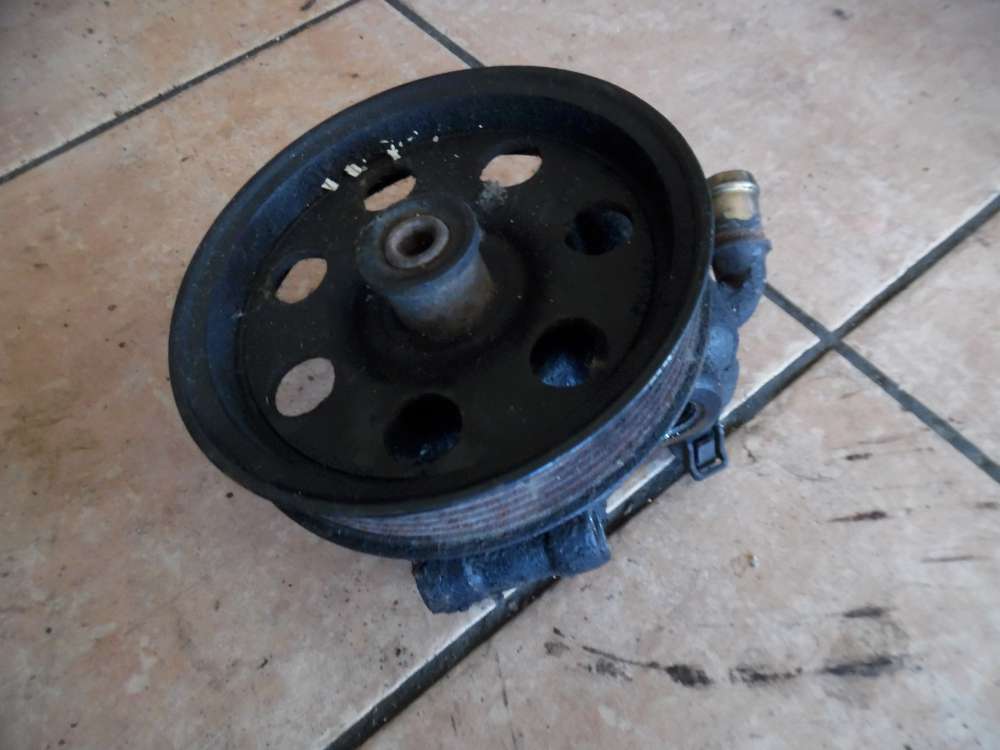 Ford Focus MK1 1,6L Servopumpe HBDJD