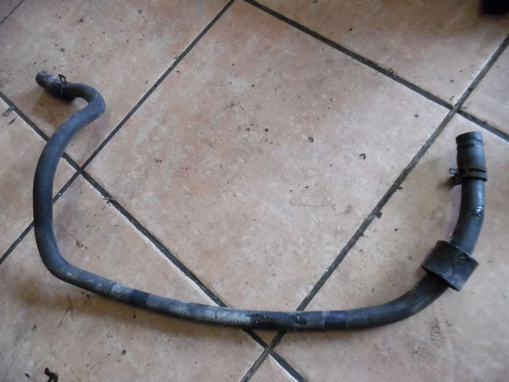 VW Golf IV 1,4L K�hlwasserschlauch 