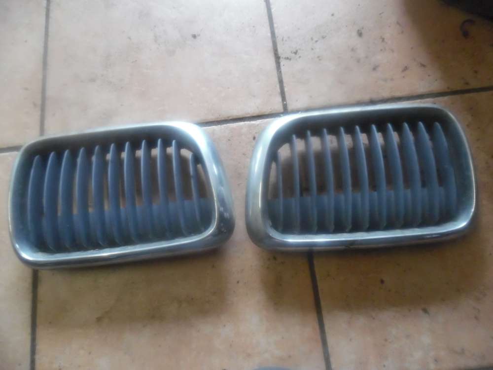 BMW 3er 316i Ziergitter Chromrahmen 8195091/ 8195092