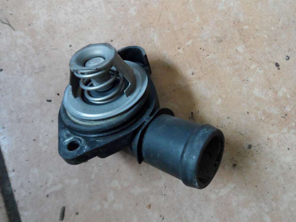 VW , Audi , Seat Thermostatgeh�use 032121171