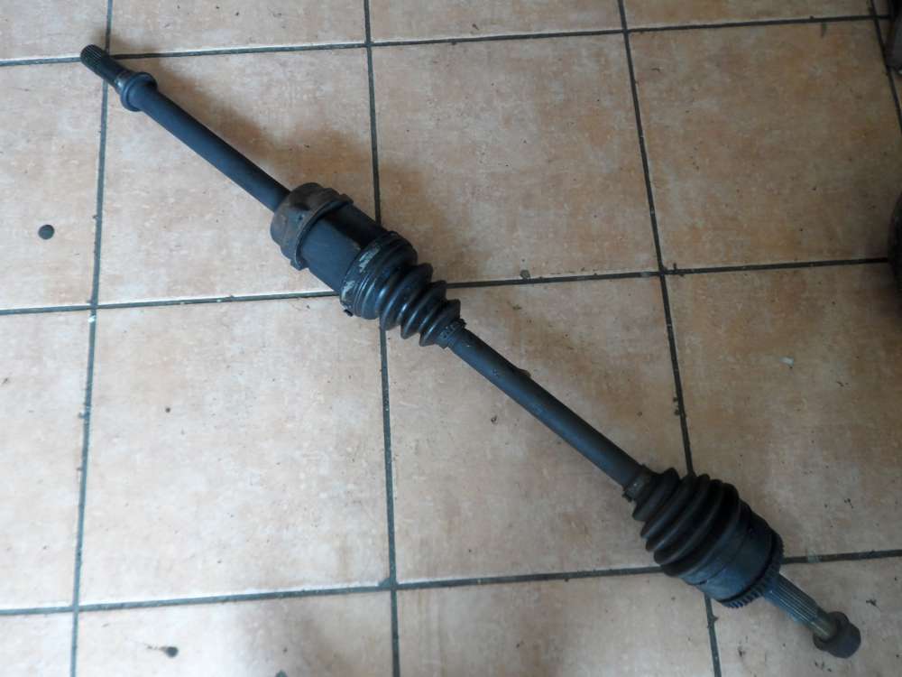 Nissan Almera Tino Antriebswelle Vorne Rechts 