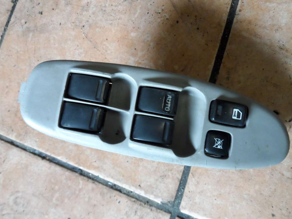 Nissan Almera Tino Schalter Fensterheber Vorne Links 80961BU400