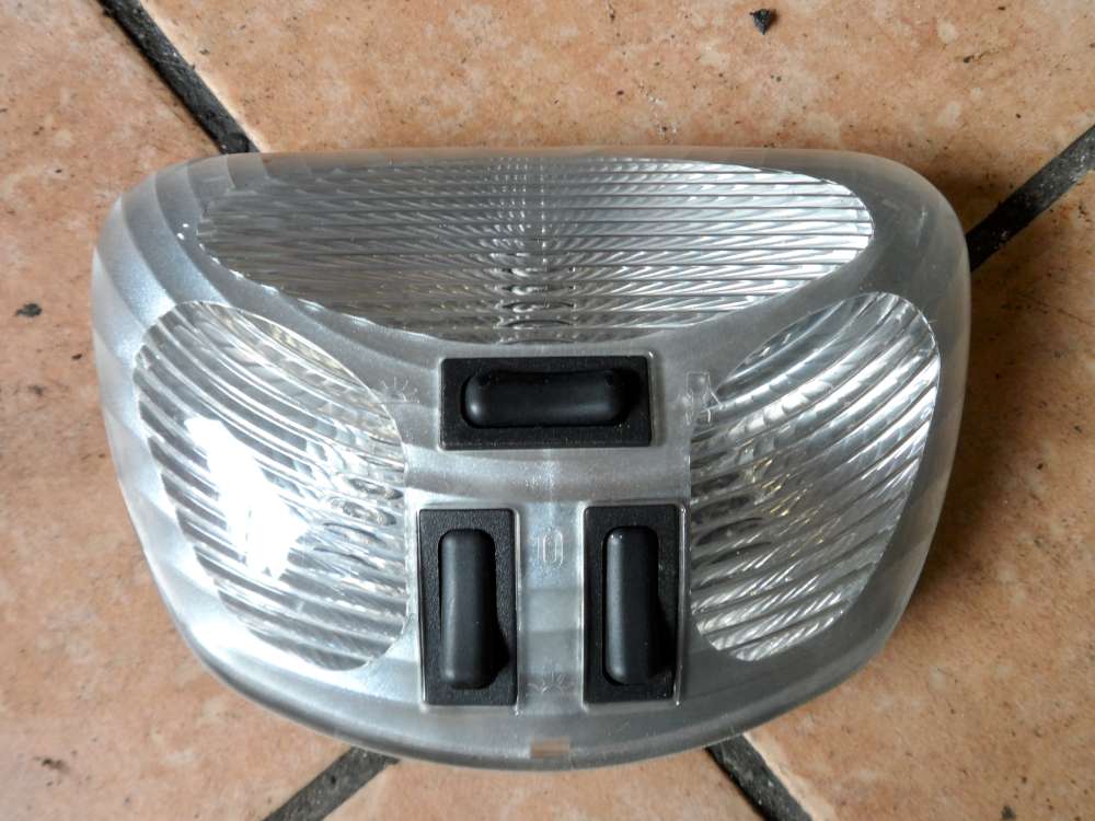 Nissan Almera Tino Innenleuchte Innenraumleuchte