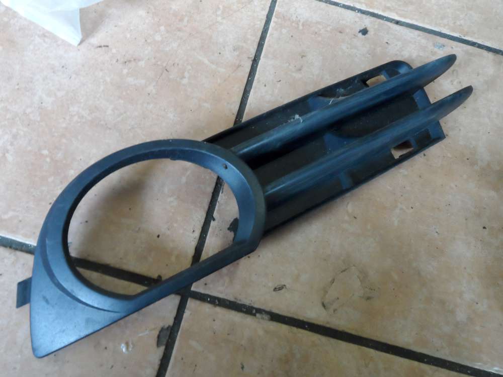 Audi A3 8P Abdeckung Nebelscheinwerfer Gitter Links 8P4807681B