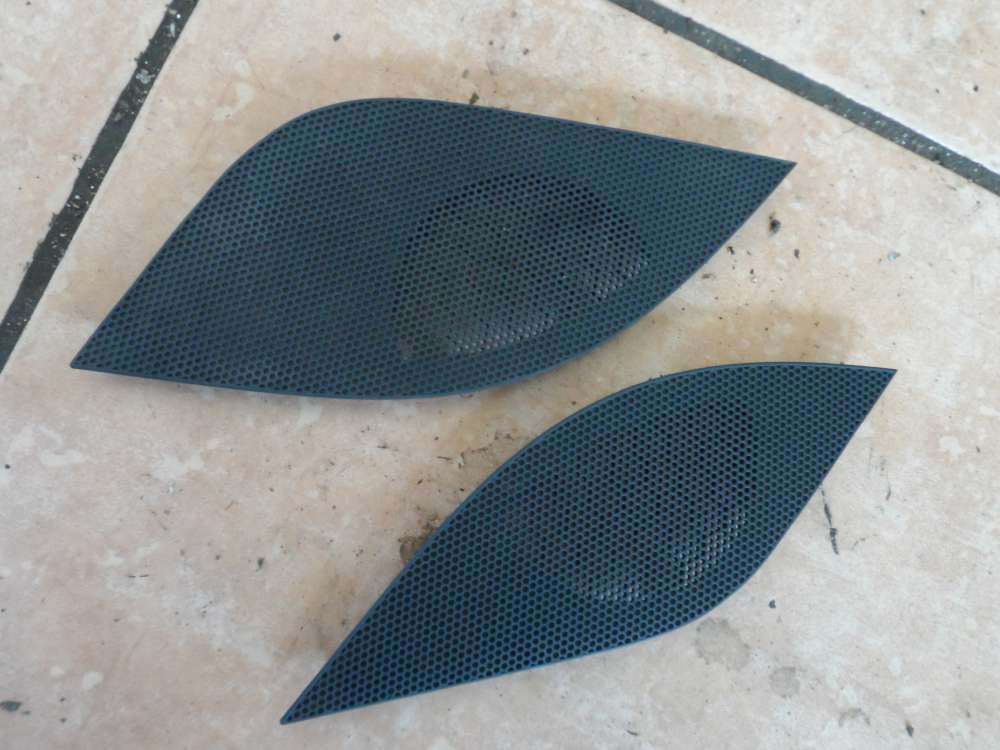 Audi A4 8W Lautsprecherabdeckung Armaturenbrett 8W1857227/ 8W1857228 