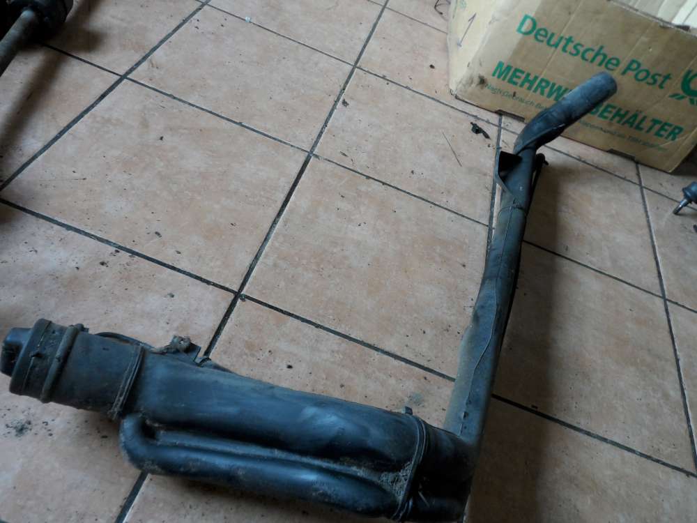 Ford Escort VII Einf�llstutzen Kraftstoffeinf�llrohr