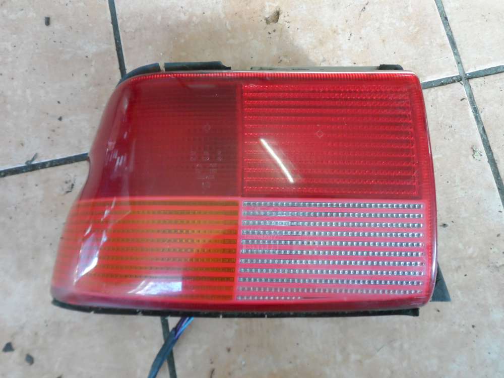 Ford Escort VII R�ckleuchte Heckleuchte Links 93AG13N004BA