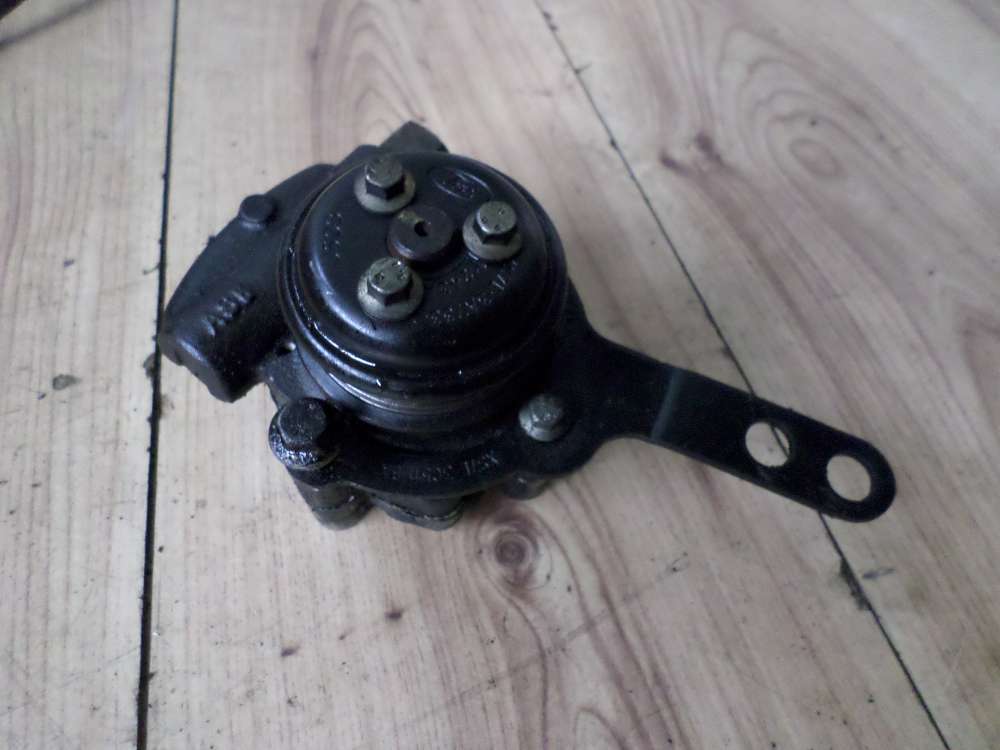 Ford Mondeo III Servopumpe XS71-3A674-BE