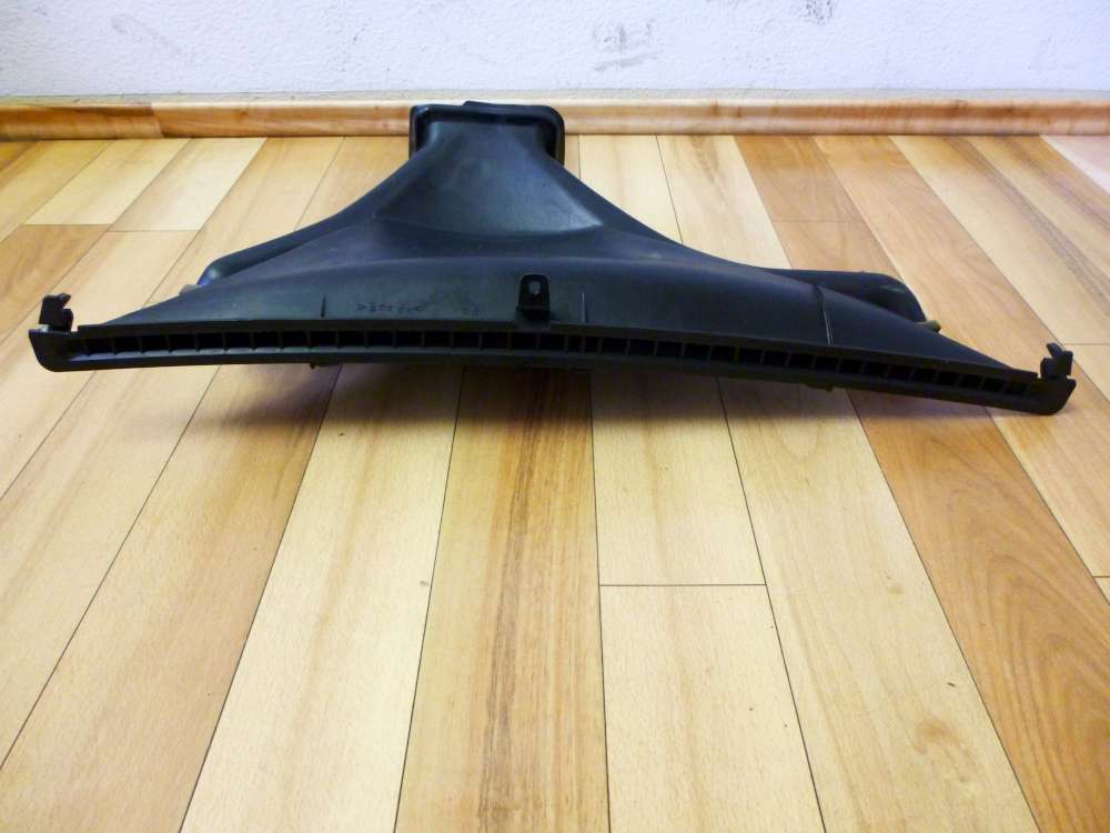 Toyota Yaris Verso Bj 1999 - 2005   Luftkanal / Luftfhrung Fr  Armaturenbrett 