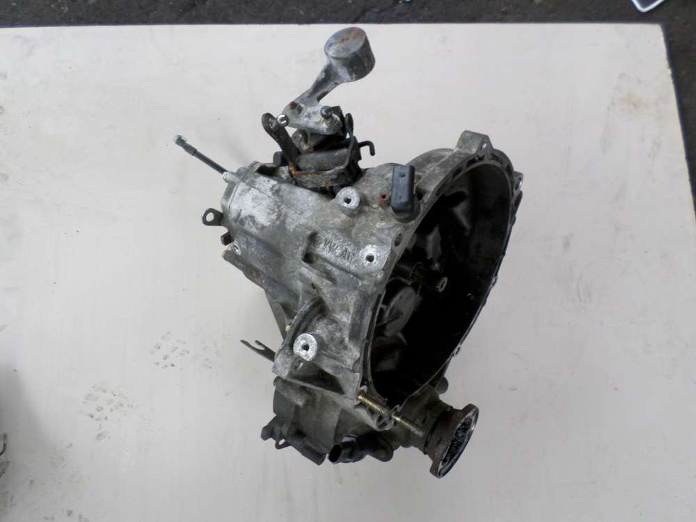 Skoda Fabia 6Y2 1,4L Getriebe Schaltgetriebe 5-gang 002301107 97000 km 