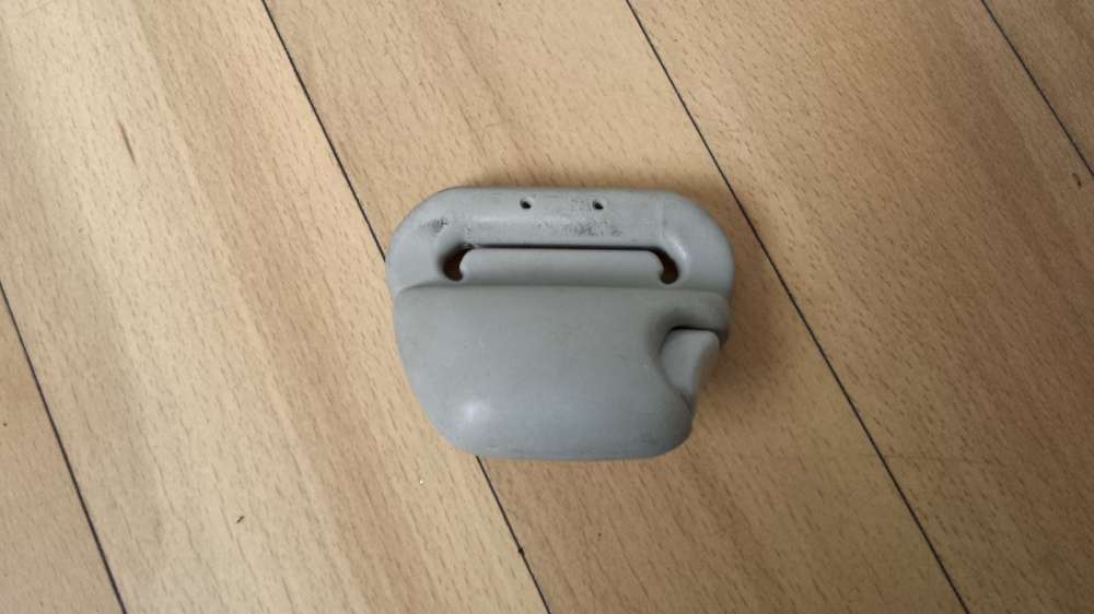 Toyota Yaris Verso Bj.1999-2005 Verkleidung fr Sicherheitsgurt  25885 10