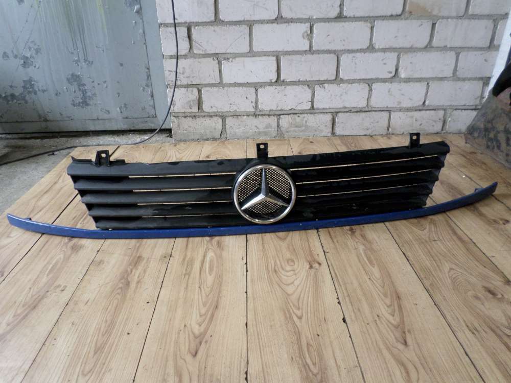 Mercedes Vito W638 V-klasse Original Khlergrill Grill Blau A6388880415