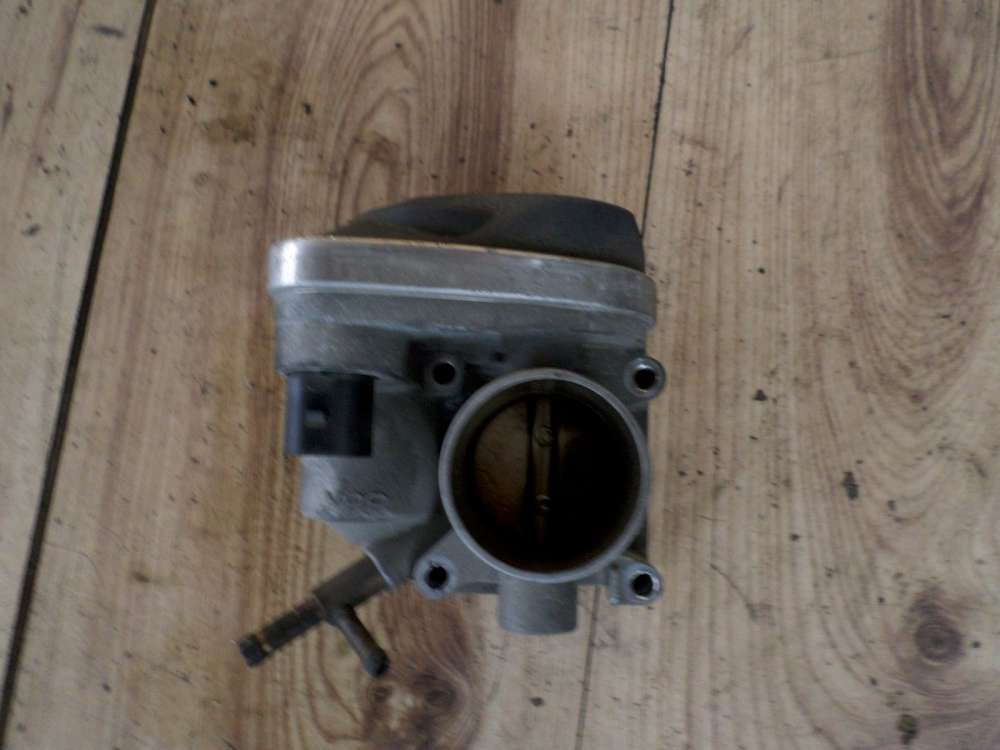 Skoda Fabia 6Y2 1,4L Drosselklappe 047133062D