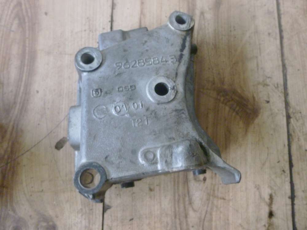 Peugeot Partner Bj 2001  1.9 Original Motorhalter Nr: 96285843 