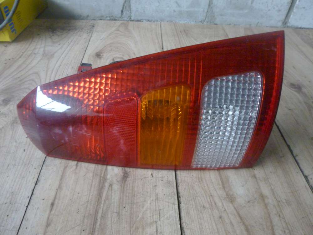 Ford Focus Bj.2002 Rckleuchte Heckleuchte hinten rechts HR XS4X13N004EC 