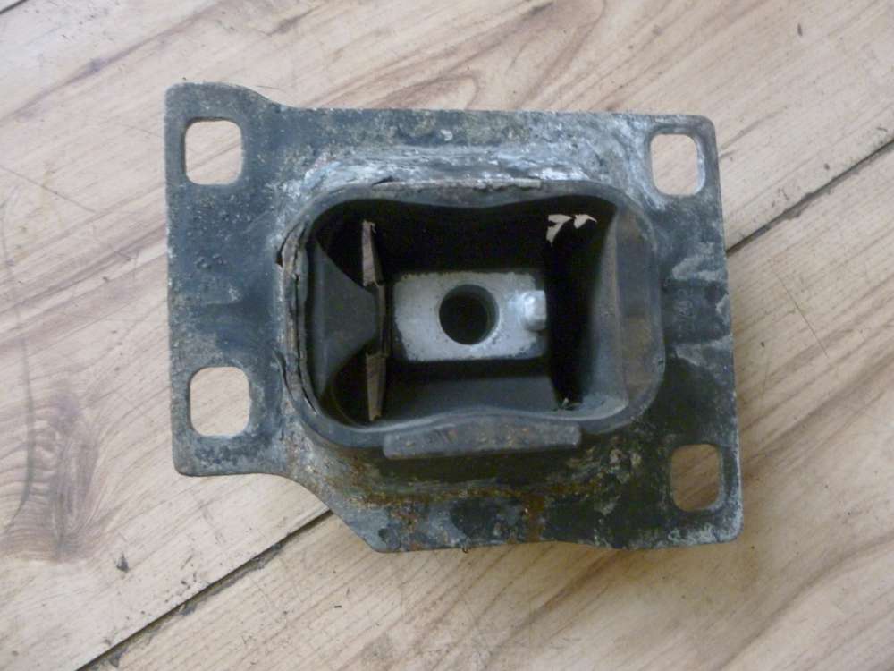 Ford Focus BNW Motorlager Motorhalter 98AB7M121