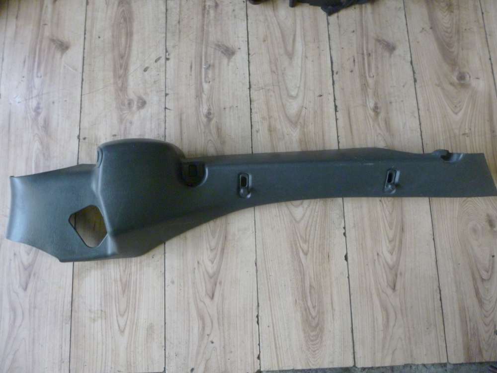 Ford Focus Kofferrauaum Verkleidung Hinten Rechts XS41-N55158