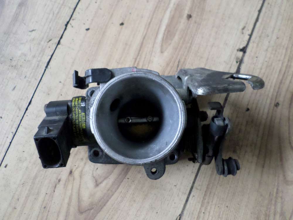Ford Fiesta IV JA Drosselklappen 95B9B989 