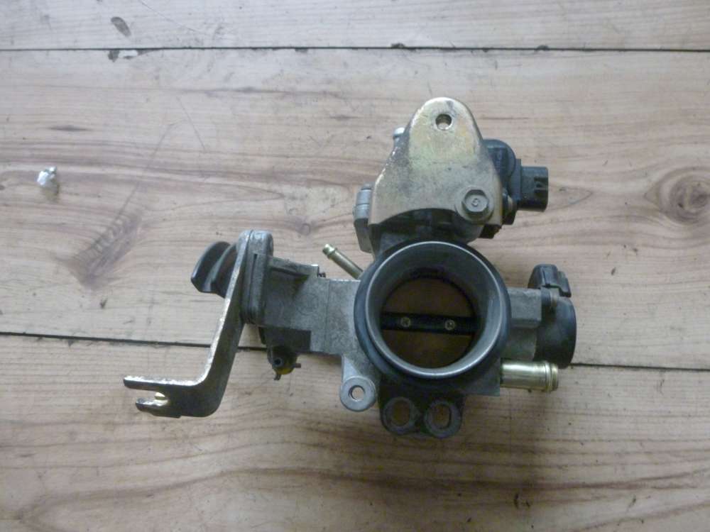 Daihatsu YRV 1,3 Drosselklappe 22270-97401