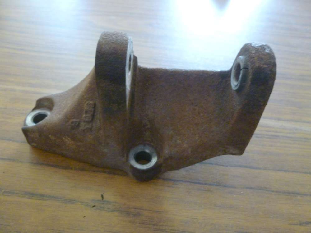 Honda RC-V Getriebehalter