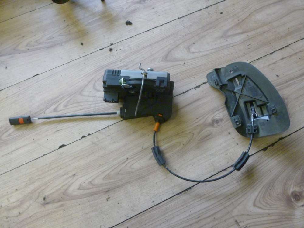 Original Opel Corsa C Trschloss mit ZV Hinten links 24434884 13104263G  13104265P