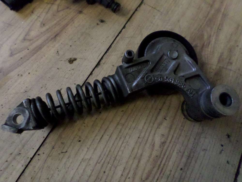 Opel Corsa C B Spannrolle Spannelement 90531986-AH