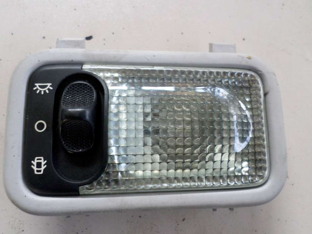 Peugeot Partner Innenleuchte Innenbeleuchtung Hinten 9610095677