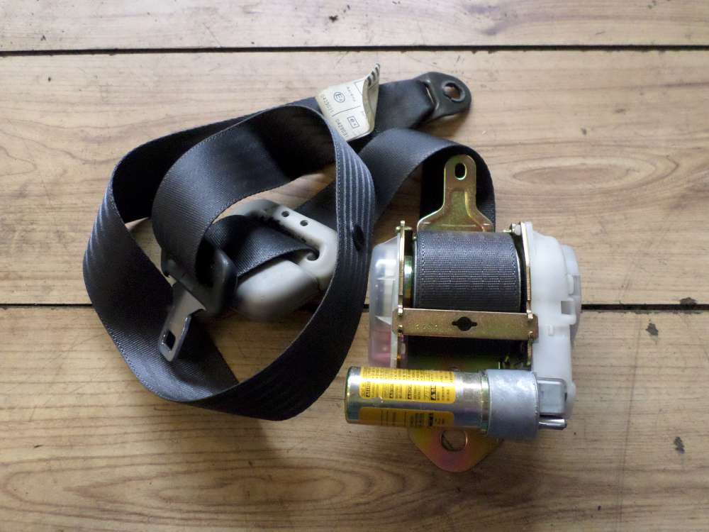 Toyota Yaris Verso Sicherheitsgurt Vorne Rechts E070701 R-1150