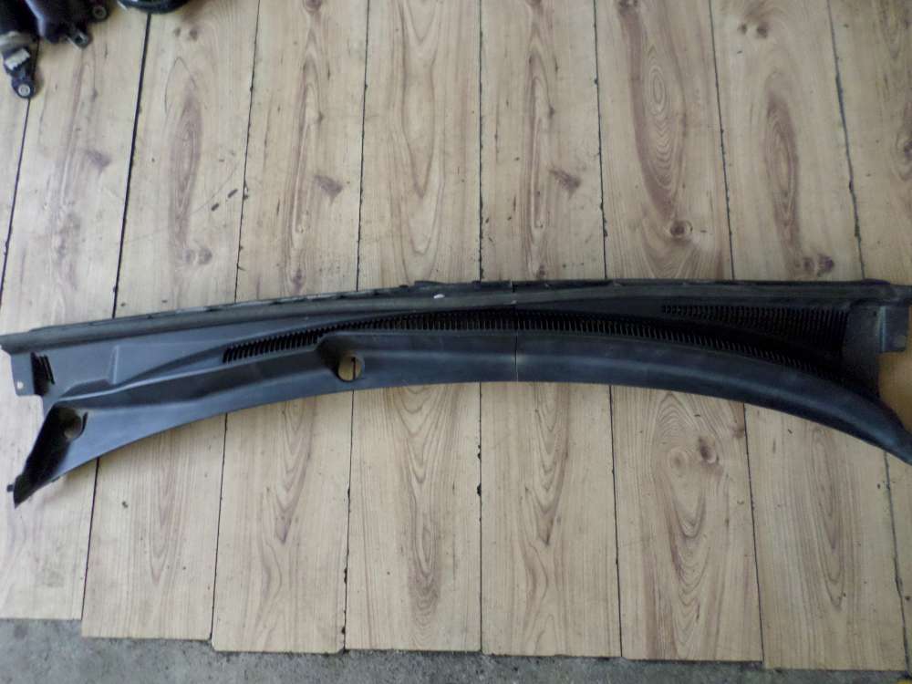 Toyota Yaris Verso Bj:2001  Windlauf Wasserableiter Motorabdeckunk 55782-52070