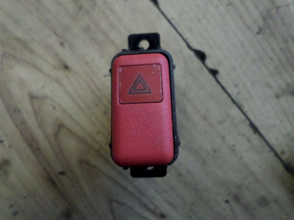 Original Honda CR-V Schalter Warnblink Warnblinkschalter M11769