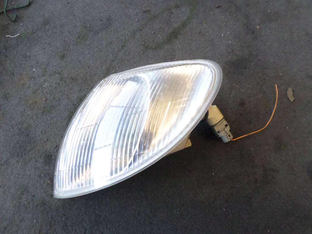 Original Renault Megane Blinker vorne links  7700831466 