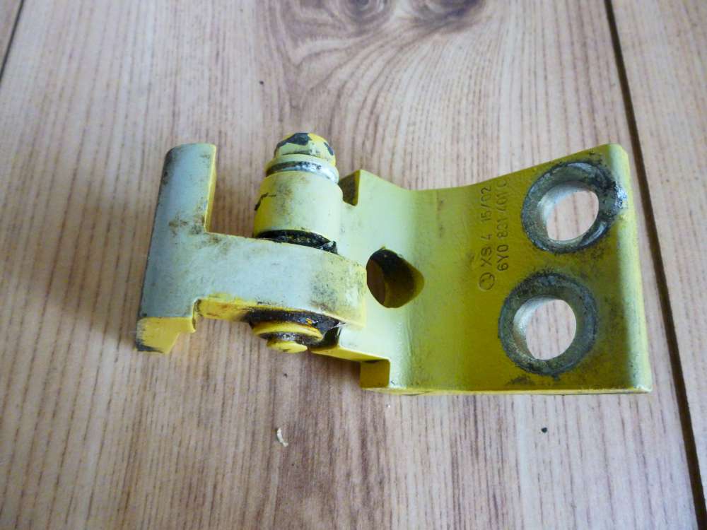 Skoda Fabia 6Y Kombi Tr Scharnier Vorne Oben Links 6Y0831401C